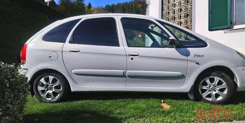 2009' Citroen Xsara photo #1