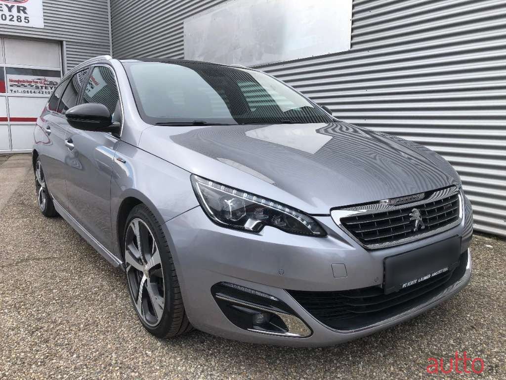 2016' Peugeot 308 photo #2