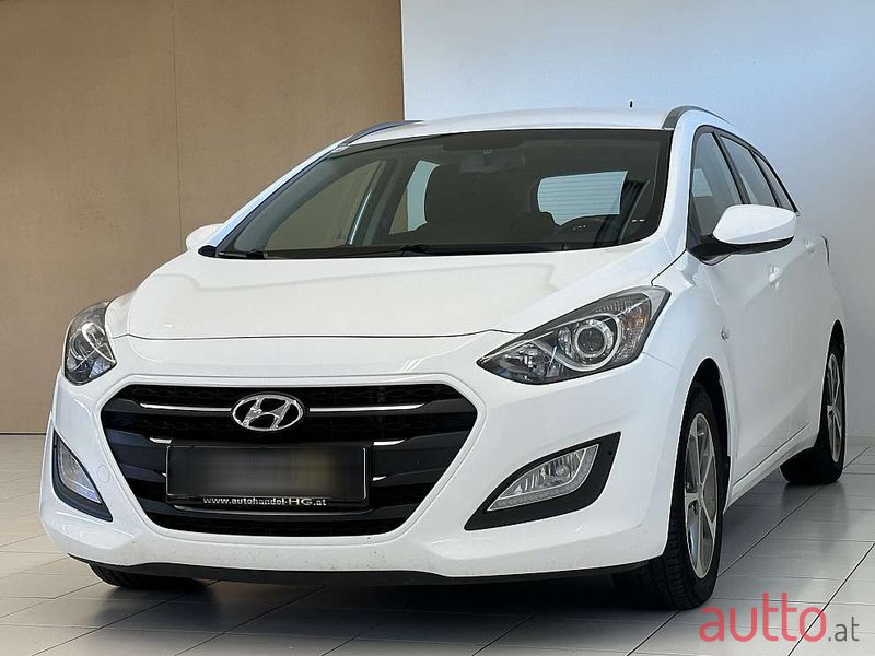 2015' Hyundai i30 photo #3