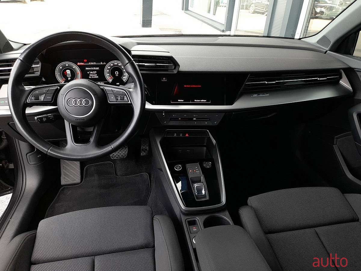 2022' Audi A3 photo #3