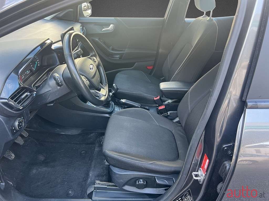 2021' Ford Puma photo #6