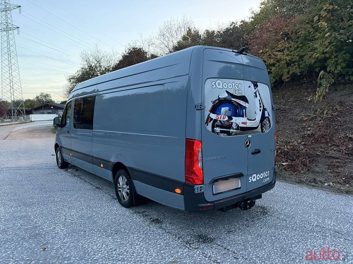 2021' Mercedes-Benz Sprinter photo #5