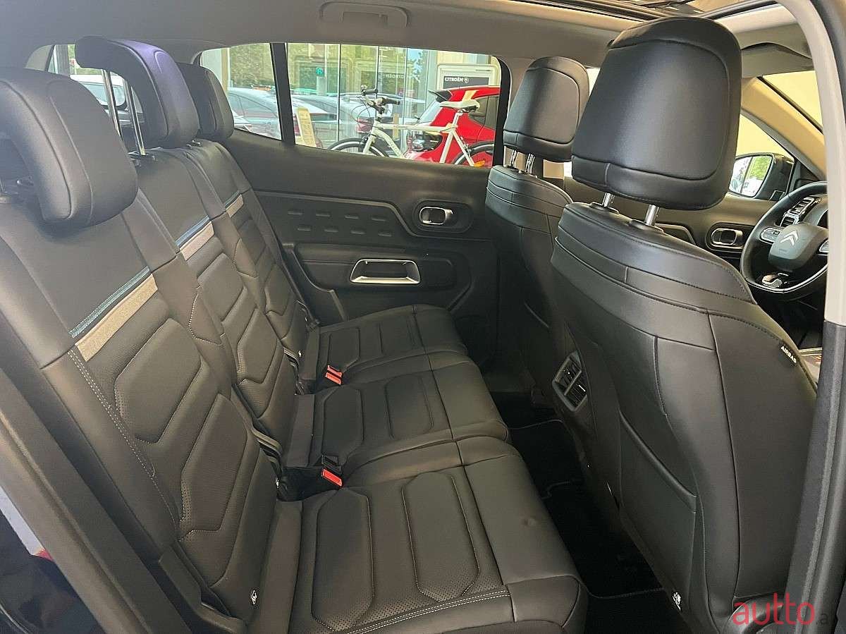 2024' Citroen C5 Aircross photo #5