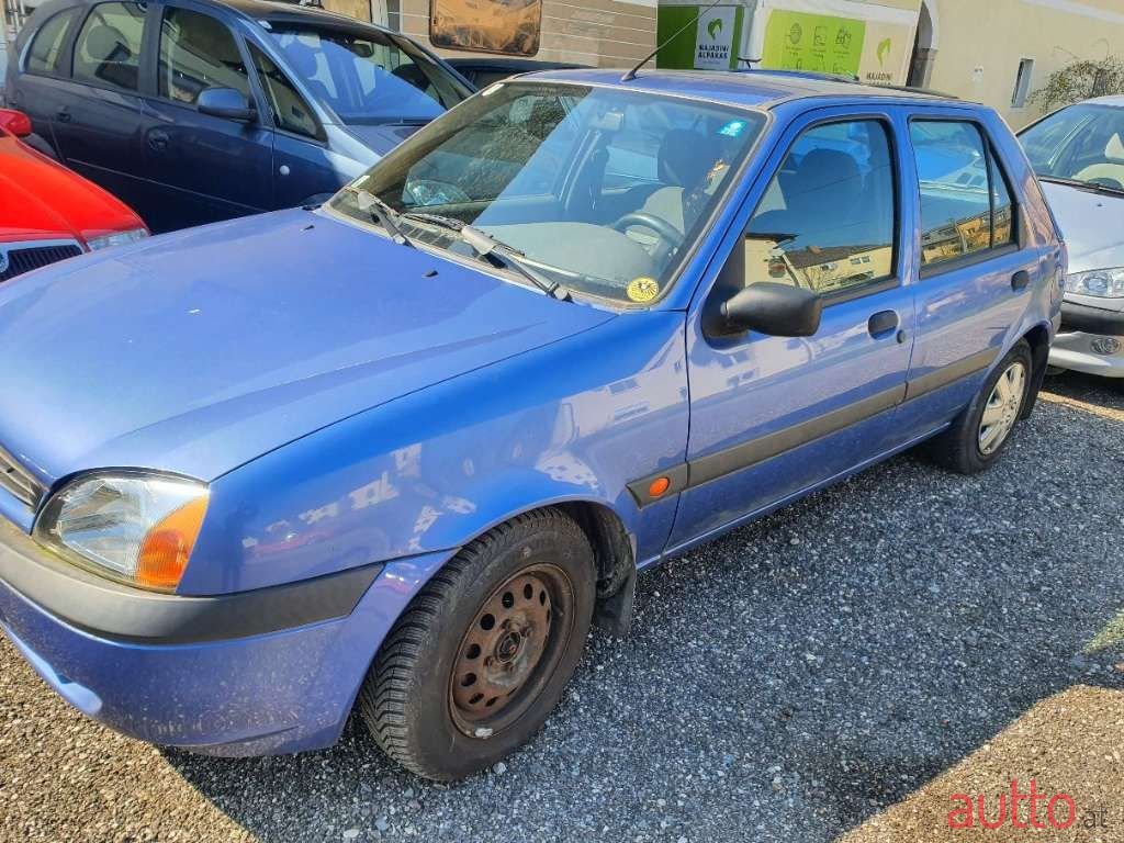 2000' Ford Fiesta photo #2