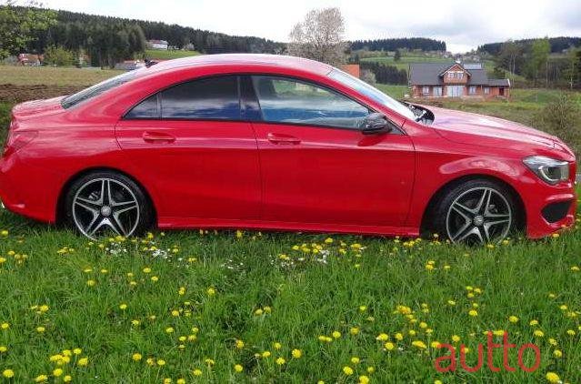 2016' Mercedes-Benz Cla-Klasse photo #1