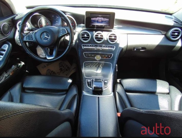 2016' Mercedes-Benz photo #4