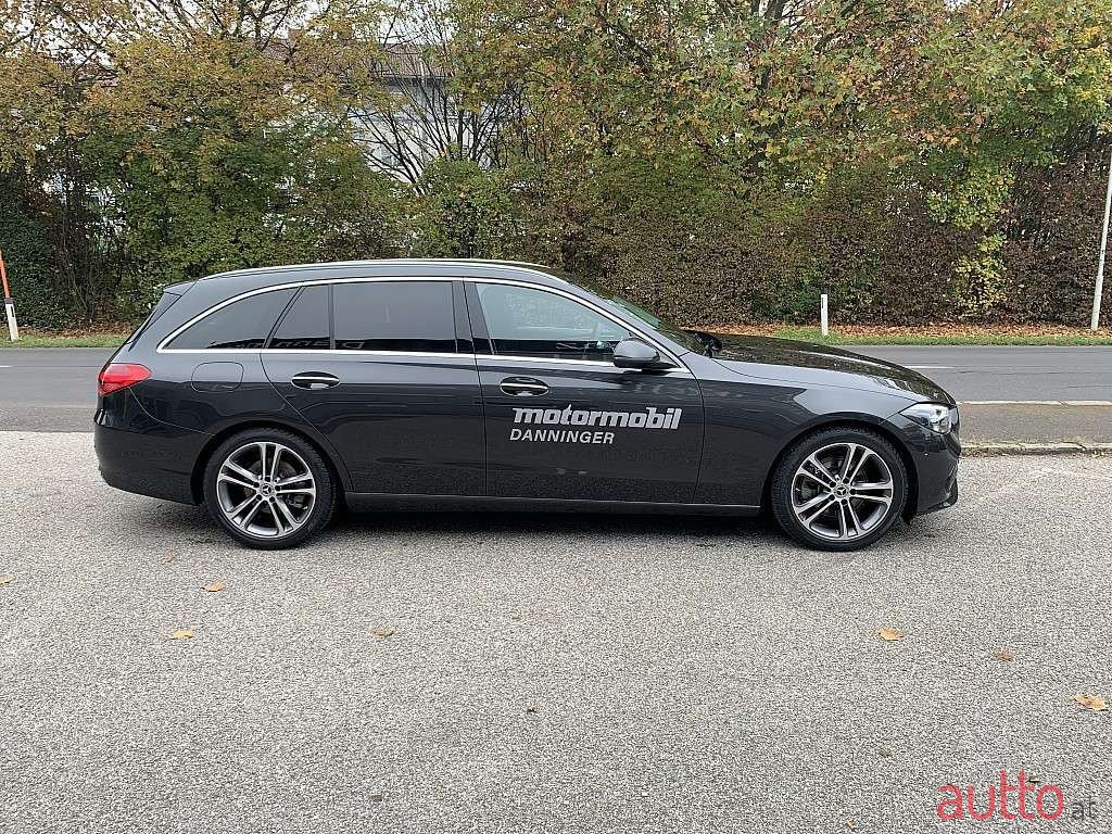 2022' Mercedes-Benz C-Klasse photo #3