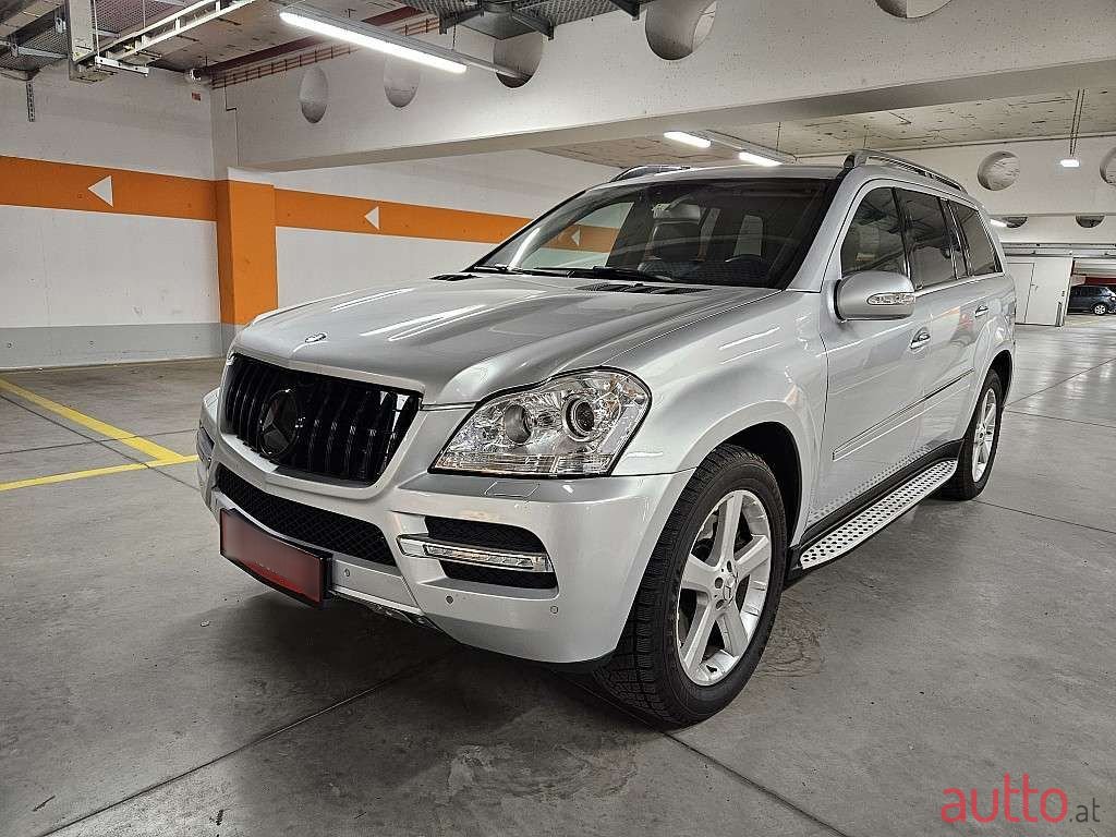 2008' Mercedes-Benz Gl-Klasse photo #1