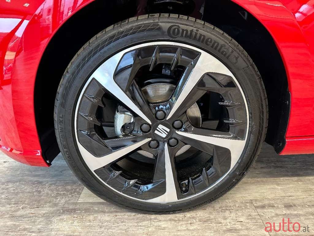 2023' SEAT Ibiza photo #5