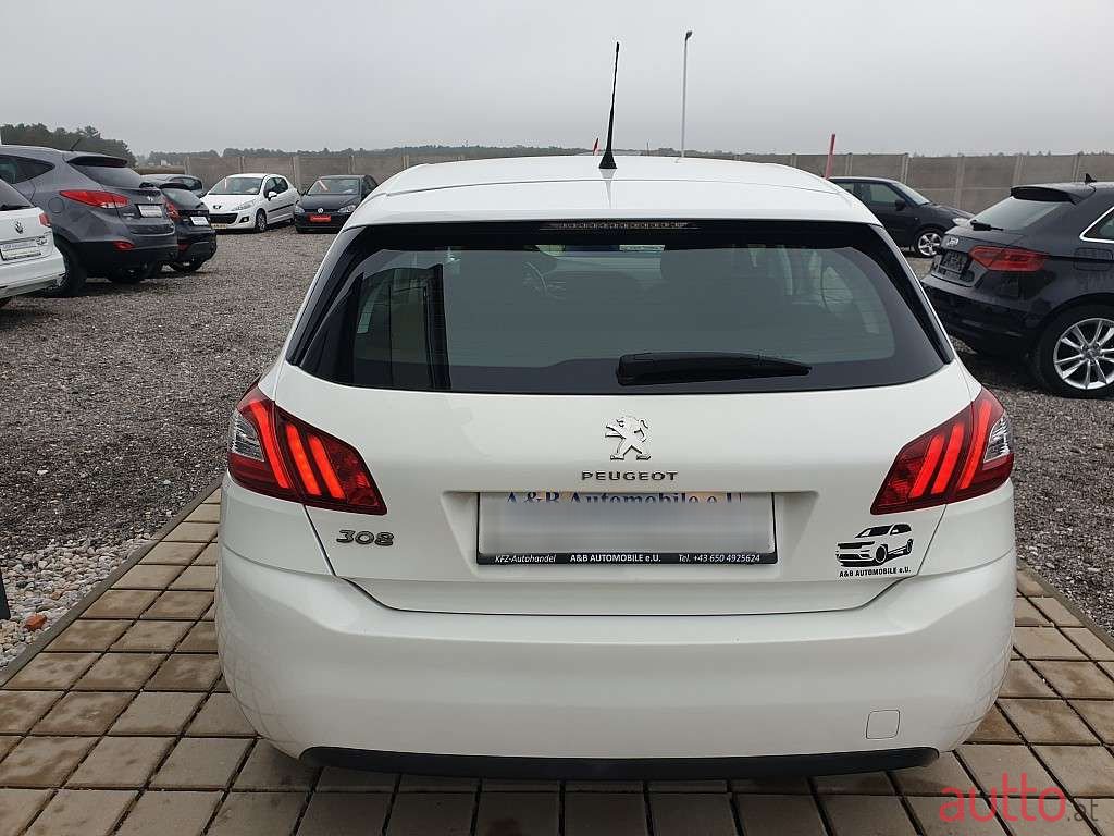 2014' Peugeot 308 photo #4