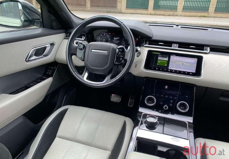 2018' Land Rover Range Rover photo #5
