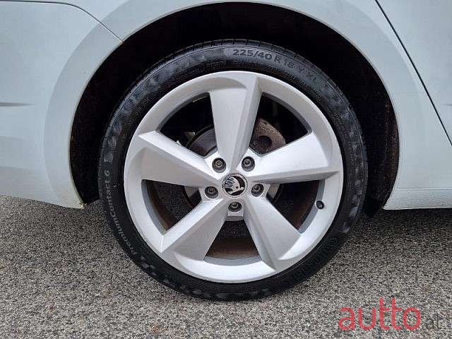 2017' Skoda Octavia photo #2