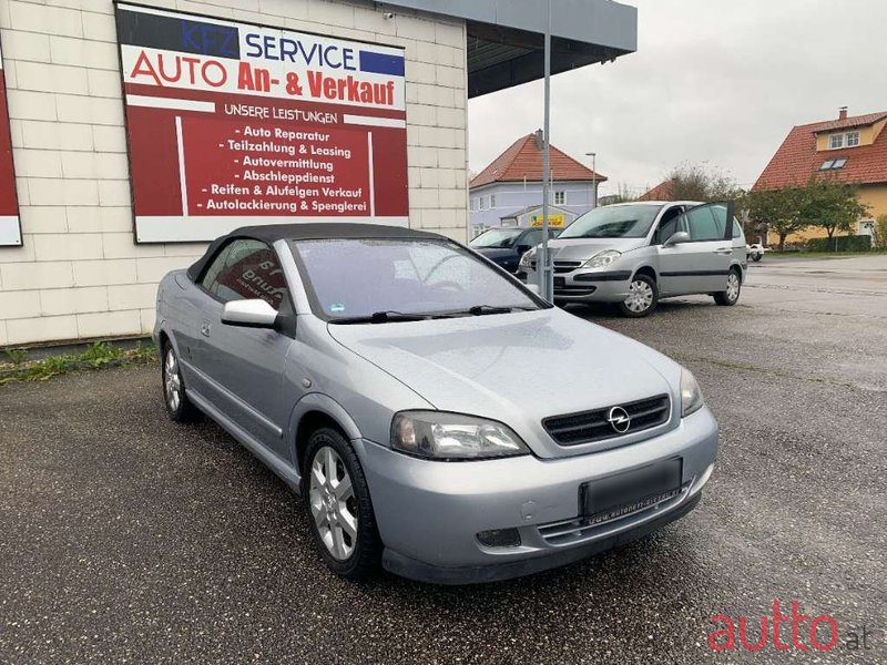 2004' Opel Astra photo #5