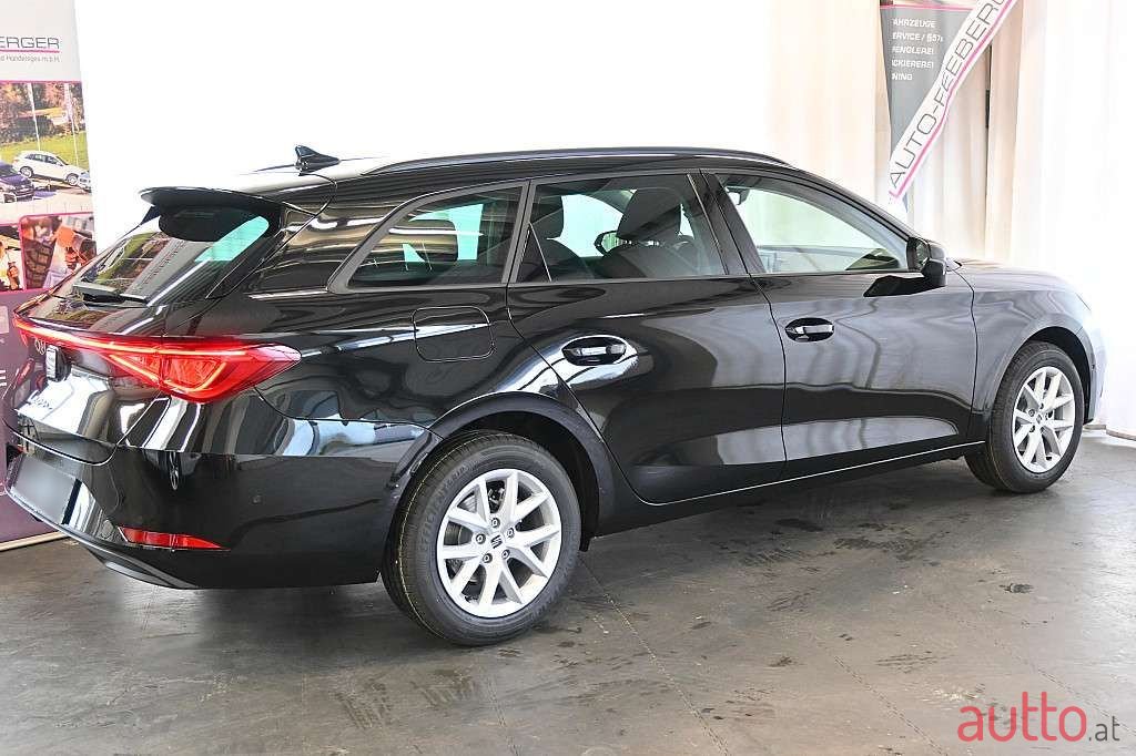 2024' SEAT Leon photo #3