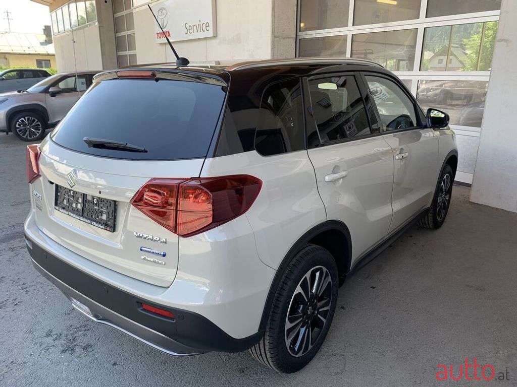 2022' Suzuki Vitara photo #6