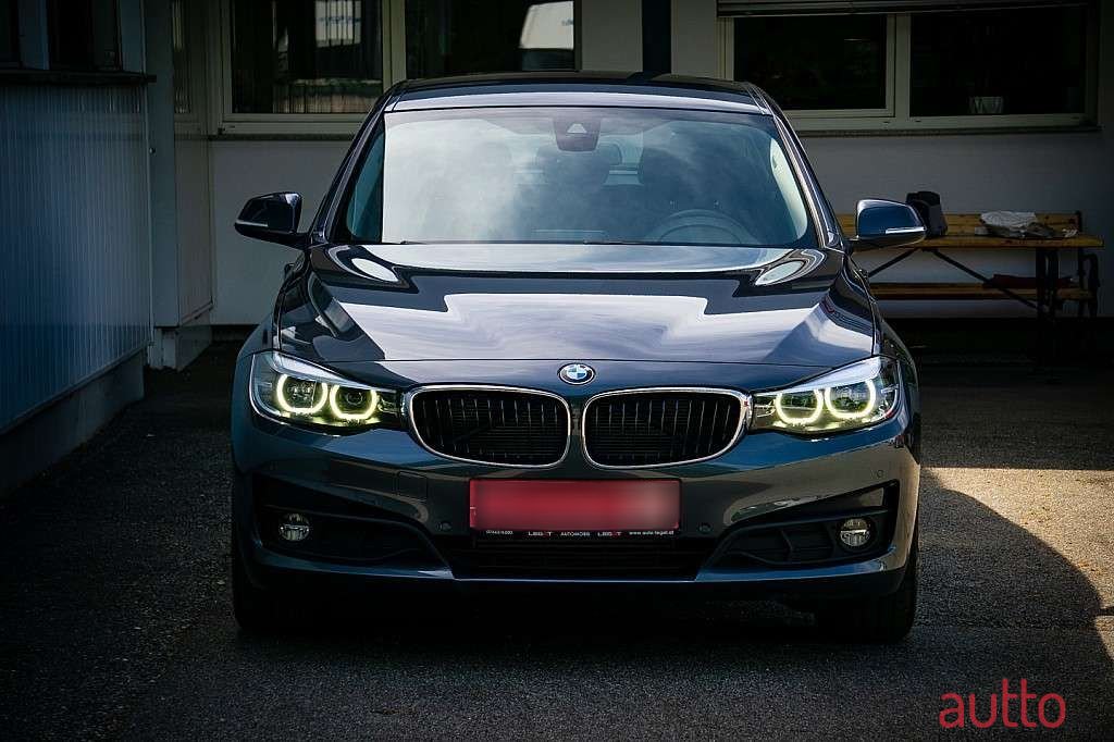 2019' BMW 3Er-Reihe photo #5