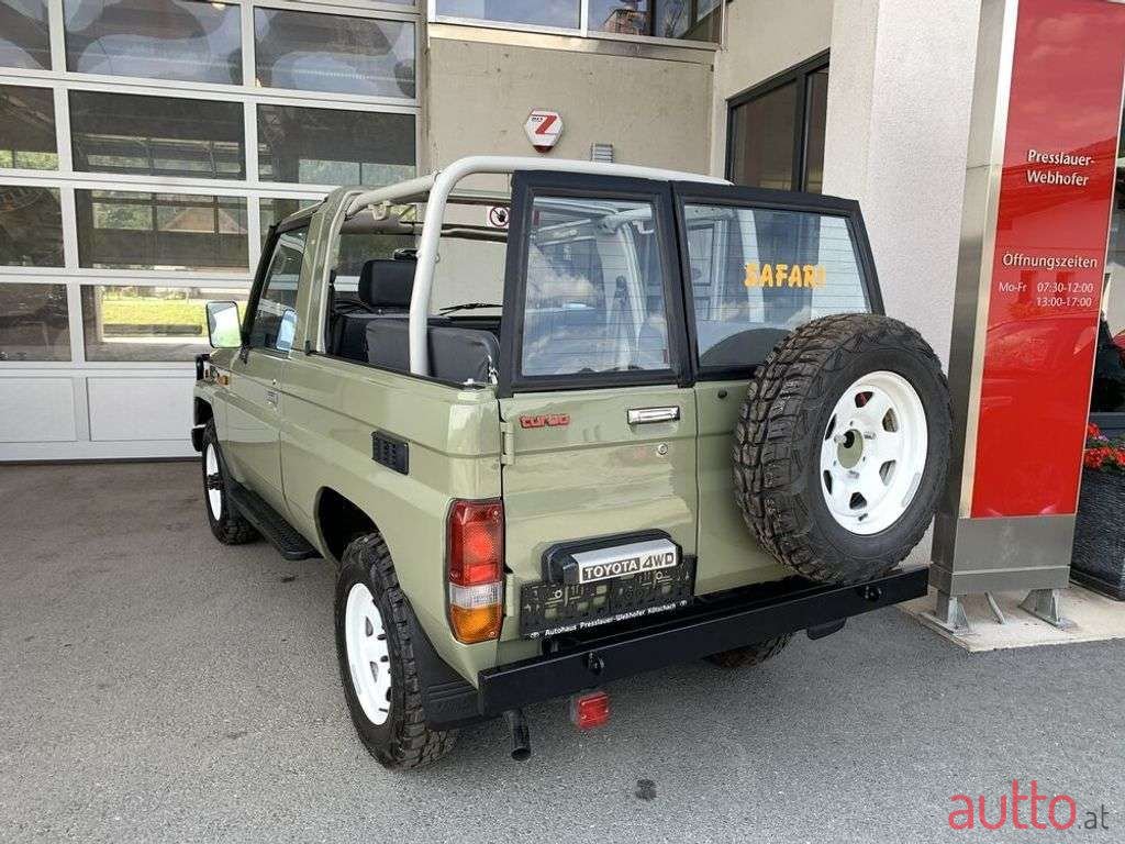 1988' Toyota Landcruiser photo #6