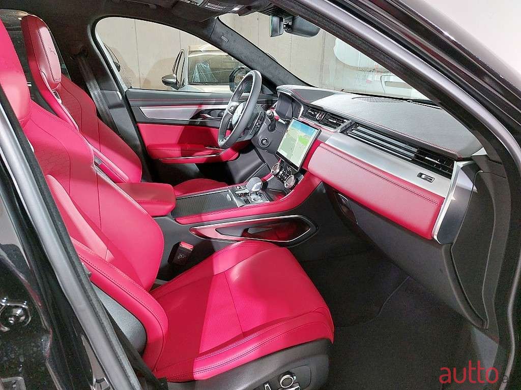 2022' Jaguar F-Pace photo #3