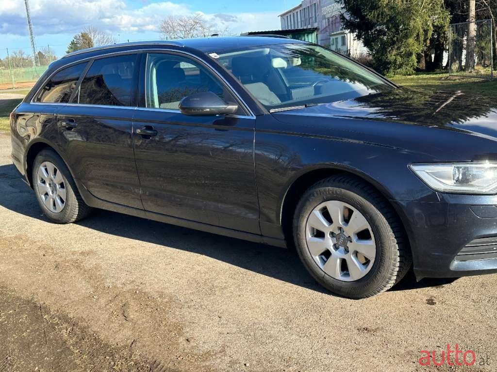 2012' Audi A6 photo #2