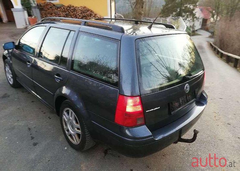 2001' Volkswagen Bora photo #1