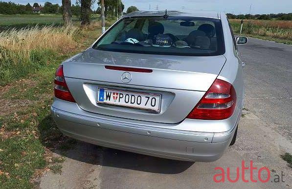 2003' Mercedes-Benz E-Klasse photo #4