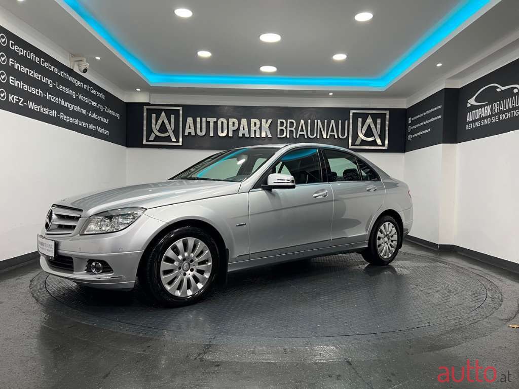 2009' Mercedes-Benz C-Klasse photo #1