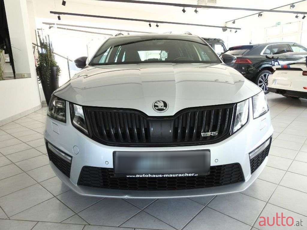 2017' Skoda Octavia photo #3