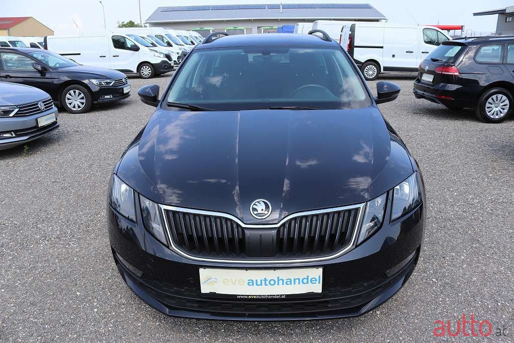 2018' Skoda Octavia photo #1