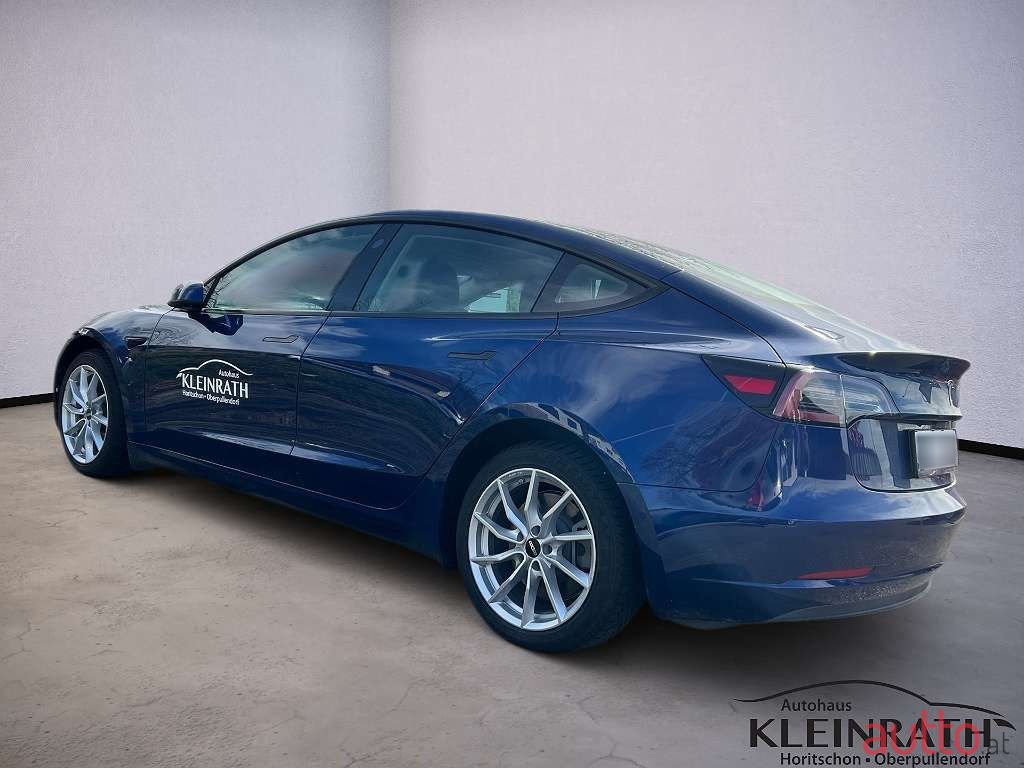 2022' Tesla Model 3 photo #5