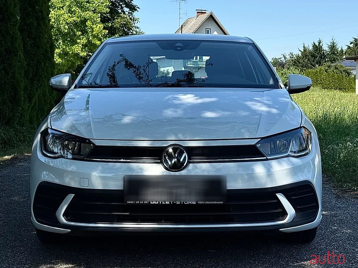 2023' Volkswagen Polo photo #2