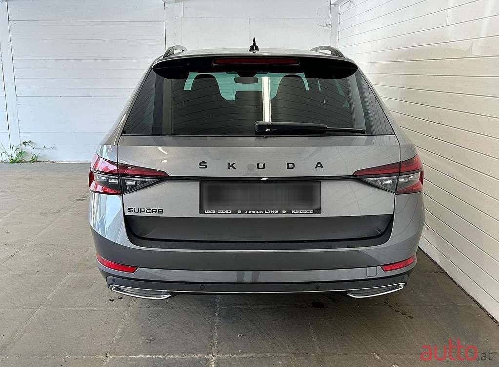 2023' Skoda Superb photo #5
