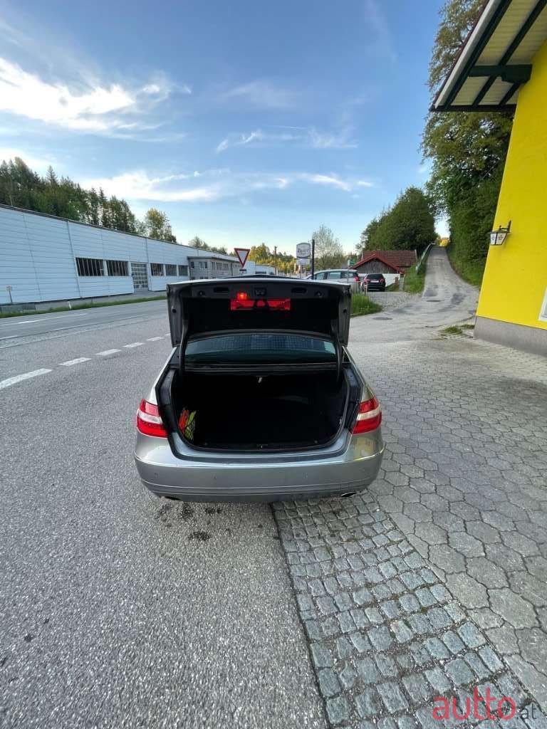 2010' Mercedes-Benz E-Klasse photo #6