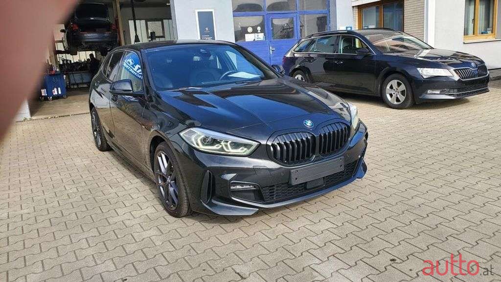 2021' BMW 1Er-Reihe photo #2