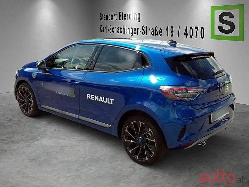 2024' Renault Clio photo #2