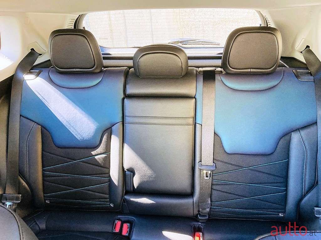 2022' Jeep Compass photo #6