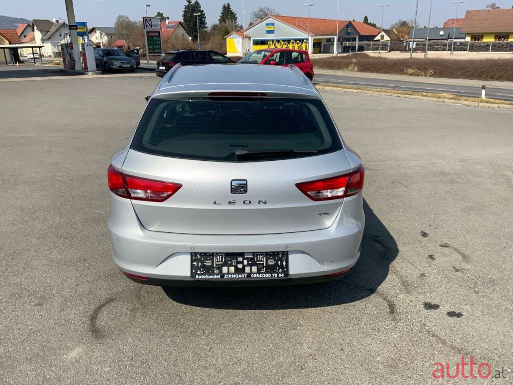 2014' SEAT Leon photo #6