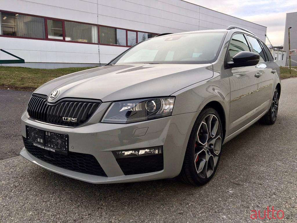 2017' Skoda Octavia photo #1