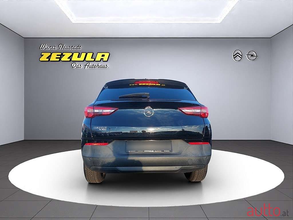 2018' Opel Grandland X photo #5