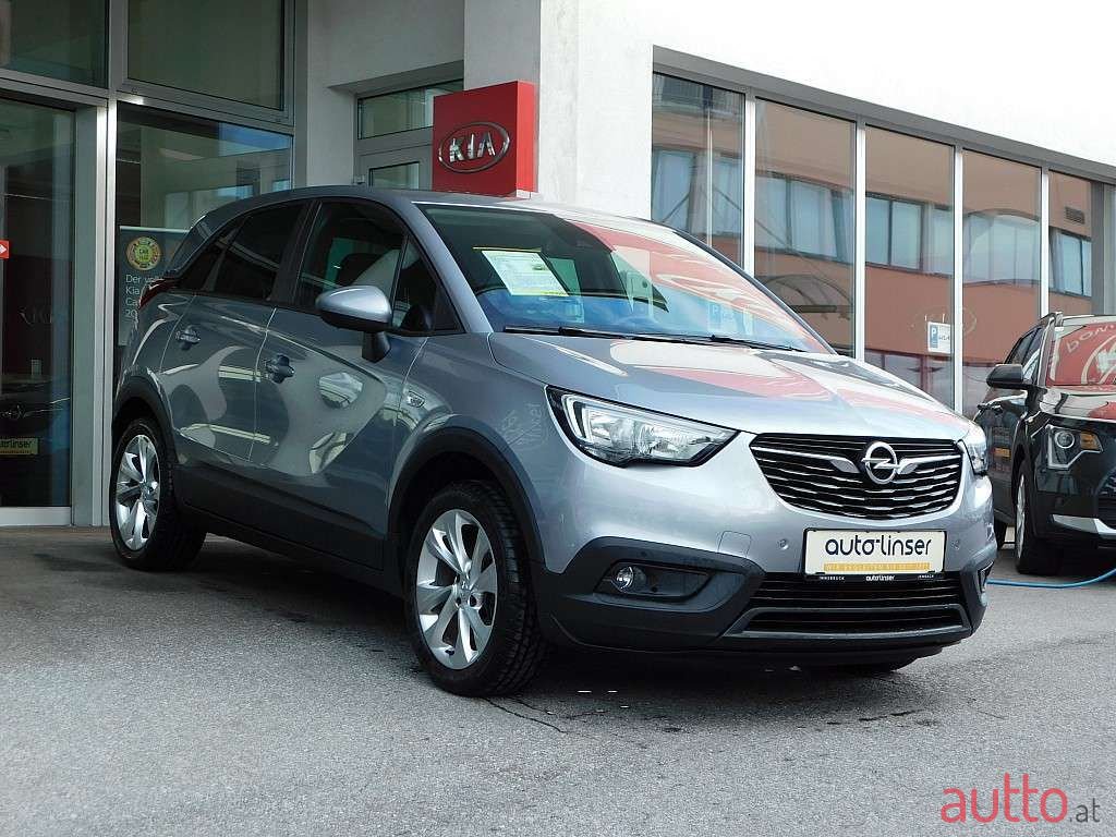 2020' Opel Crossland photo #4
