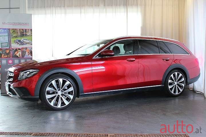2017' Mercedes-Benz E-Klasse photo #1