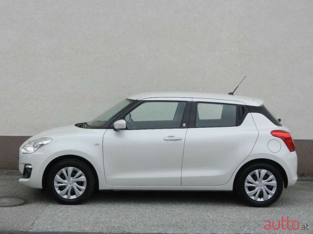 2020' Suzuki Swift photo #3