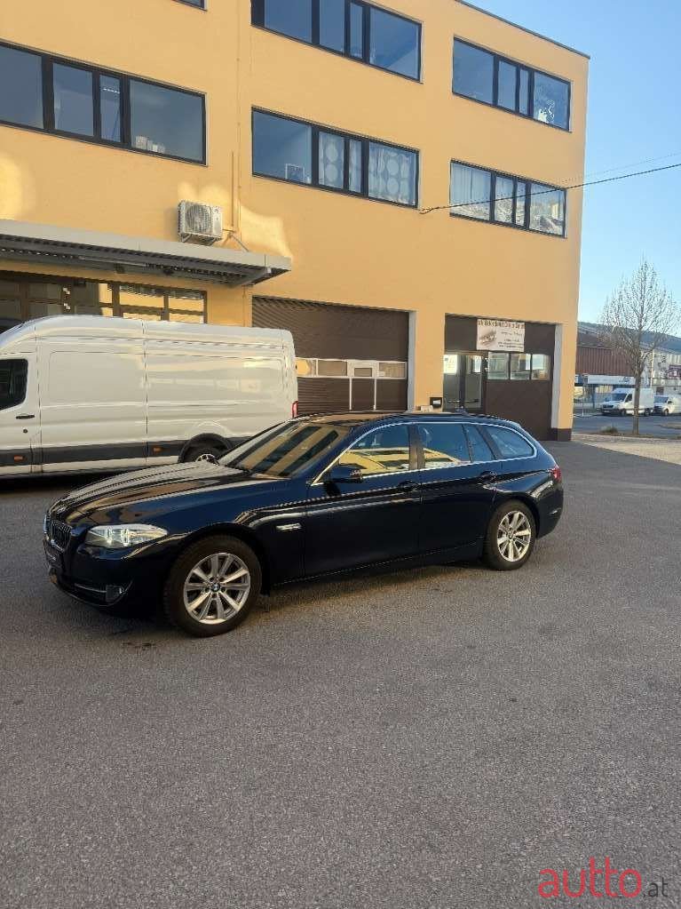 2013' BMW 5Er-Reihe photo #4