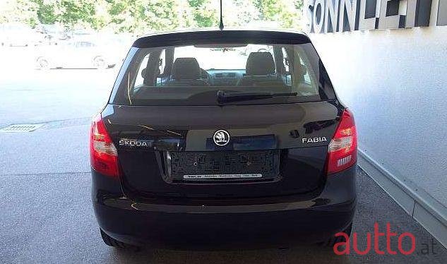 2013' Skoda Fabia photo #1