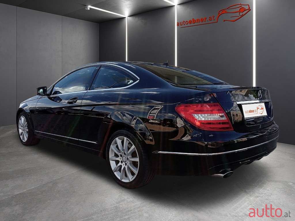 2014' Mercedes-Benz C-Klasse photo #5