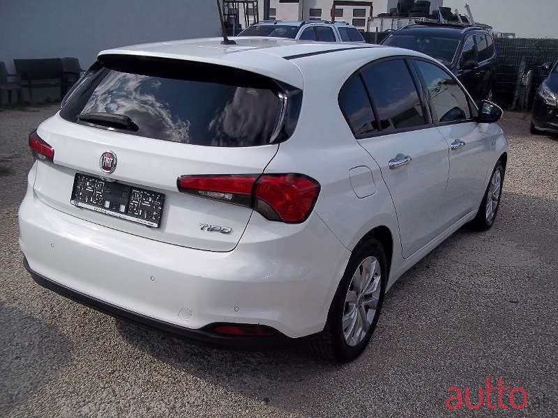 2016' Fiat Tipo photo #3
