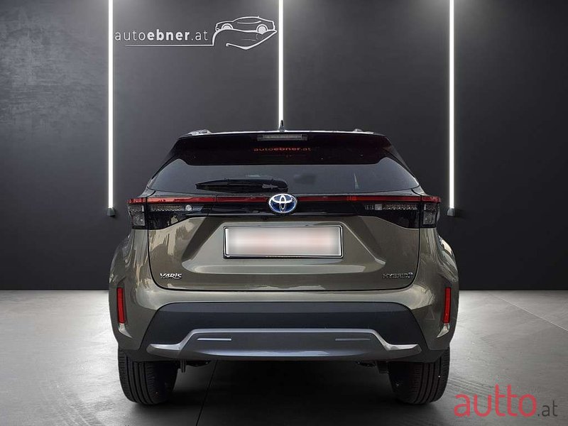 2024' Toyota Yaris Cross photo #6