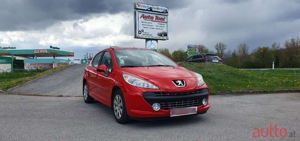 2009' Peugeot 207 photo #1