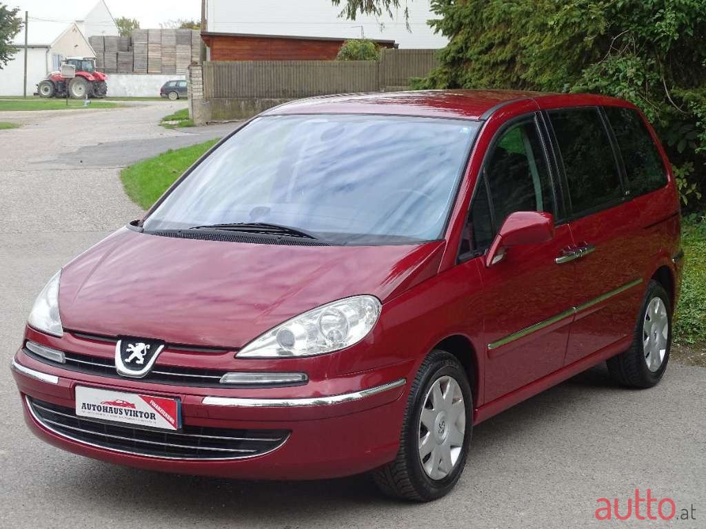 2008' Peugeot 807 photo #3