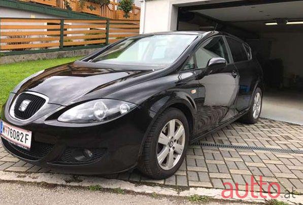 2008' SEAT Leon photo #1