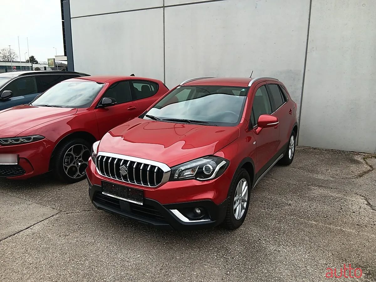 2017' Suzuki SX4 S-Cross photo #1